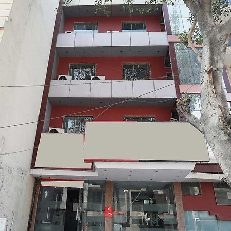 דלהי Oyo Hotel Vedas Heritage מראה חיצוני תמונה