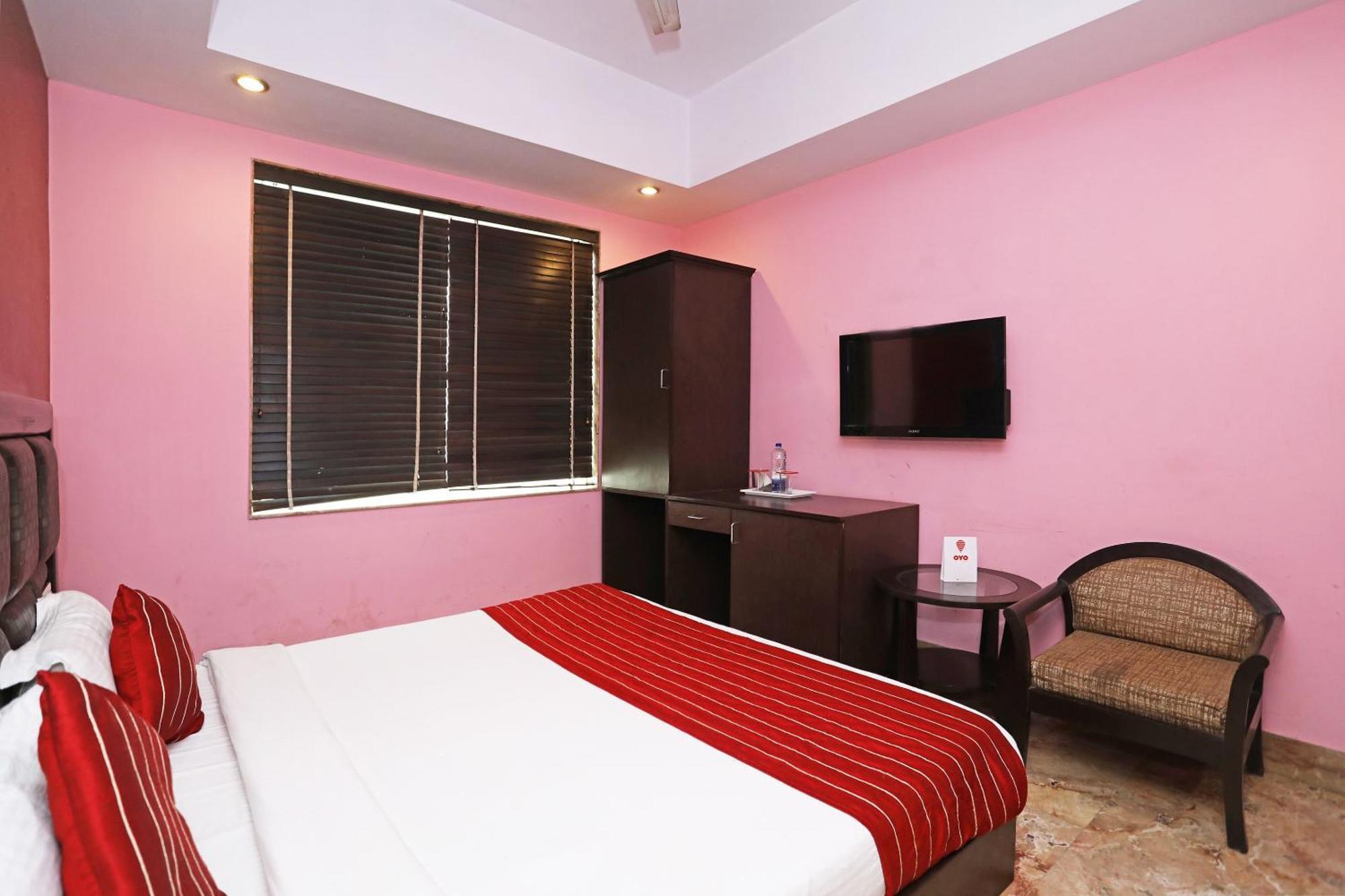 דלהי Oyo Hotel Vedas Heritage מראה חיצוני תמונה